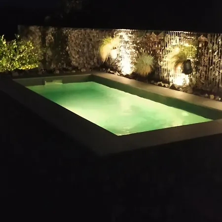 Prázdninový dům Milady - Maison Avec Jardin Privatif, *