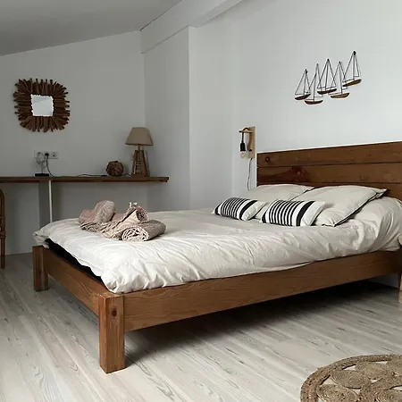 Milady - Maison Avec Jardin Privatif, *